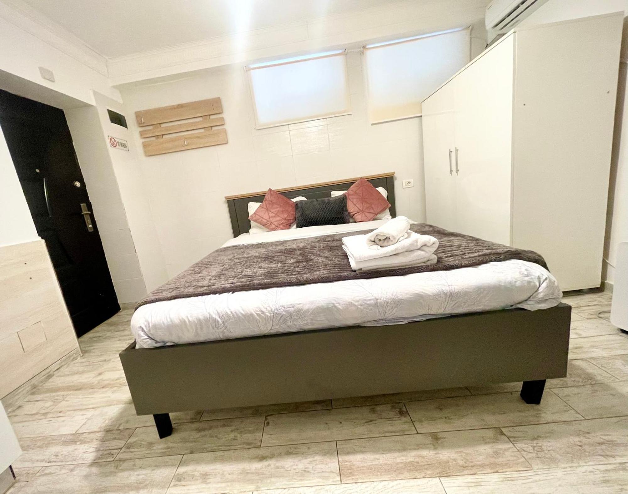 Prime 1 Studio Bucureşti Ngoại thất bức ảnh