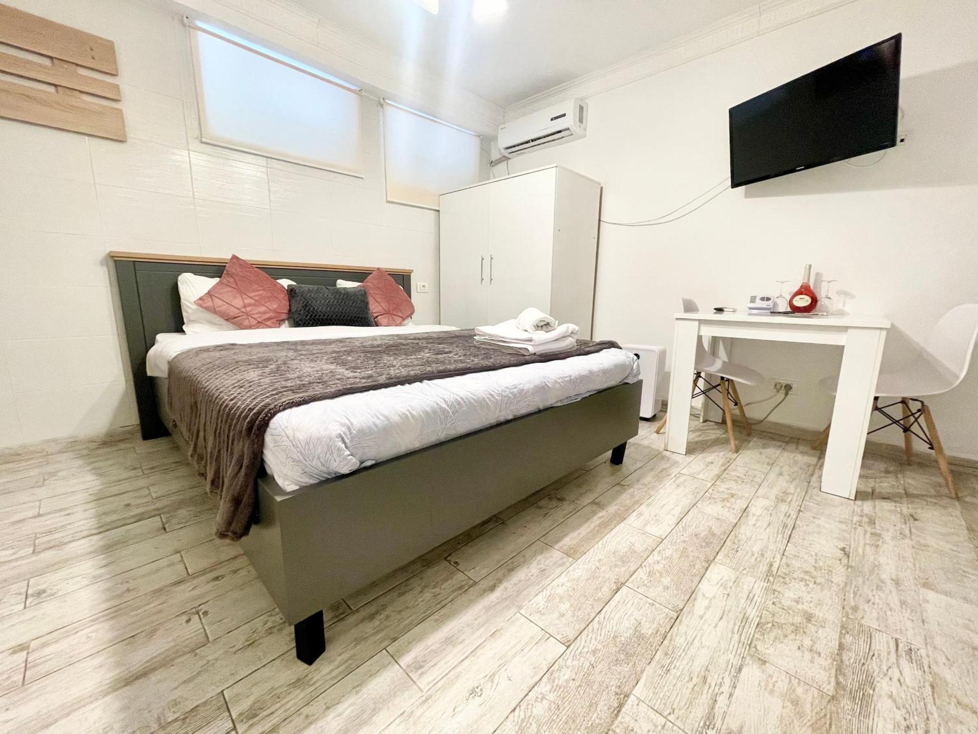 Prime 1 Studio Bucureşti Ngoại thất bức ảnh