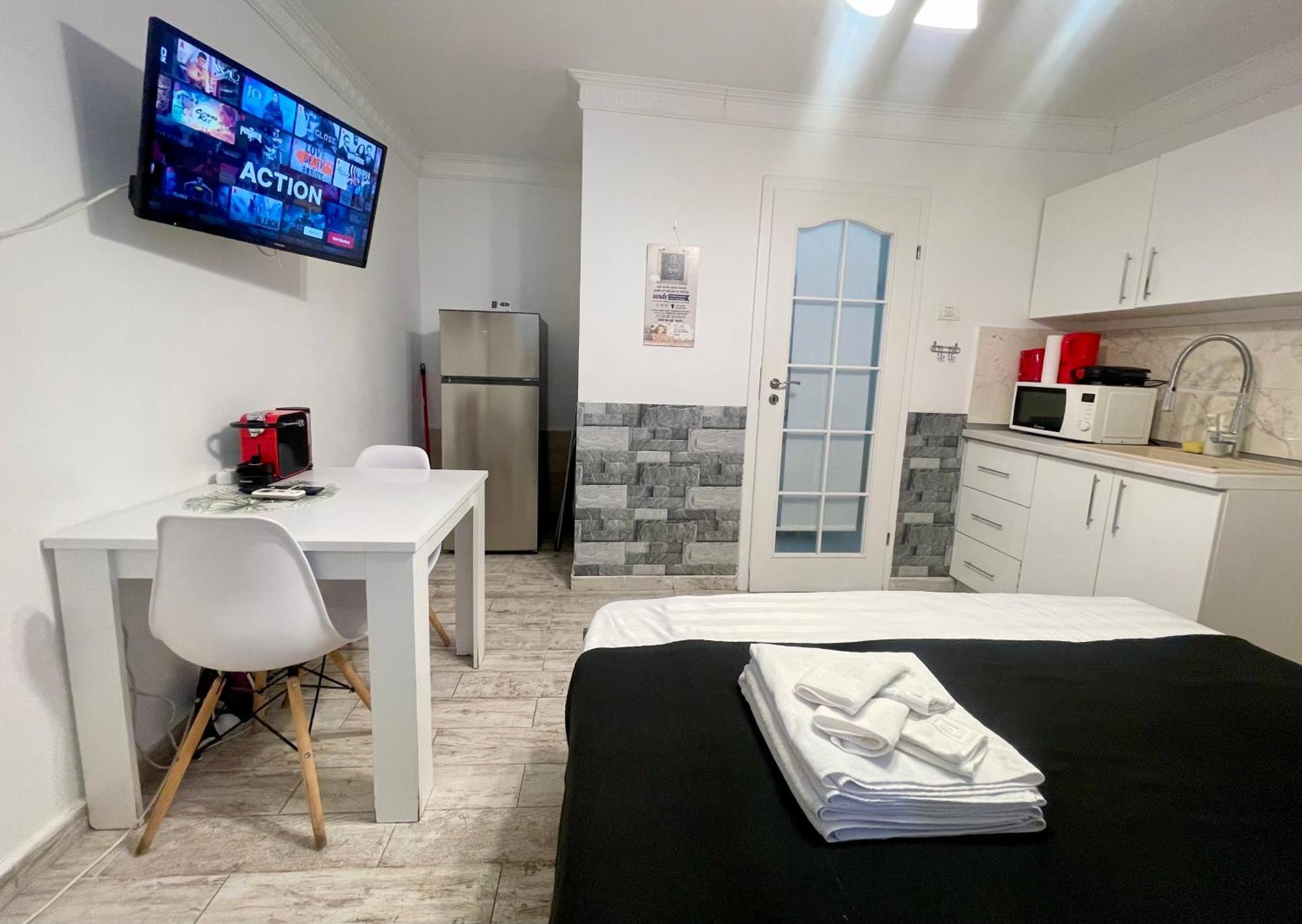 Prime 1 Studio Bucureşti Ngoại thất bức ảnh